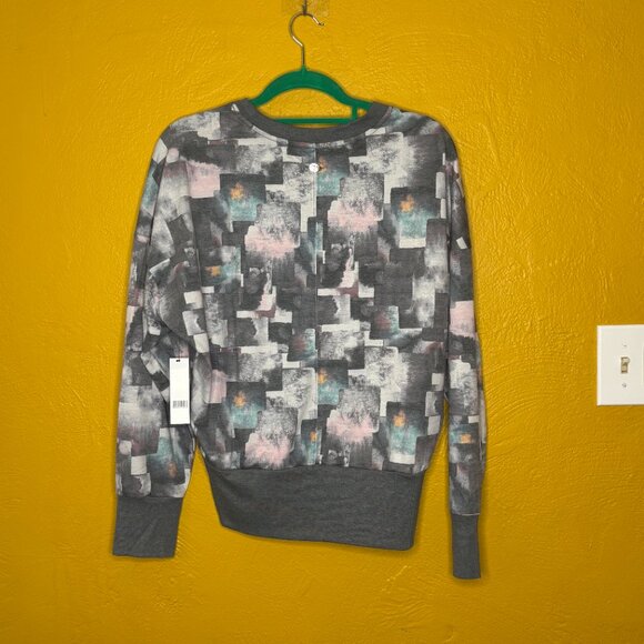 Tahari Sport Abstract Print Pullover Sweatshirt – Women’s Medium – NWT - Picture 2 of 7